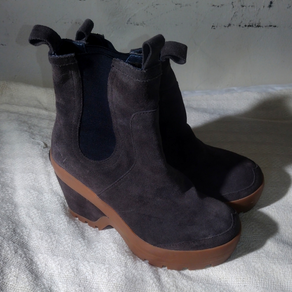 Hunter Women UK5 Short Ankle Boots Chelsea Chukka NWOT